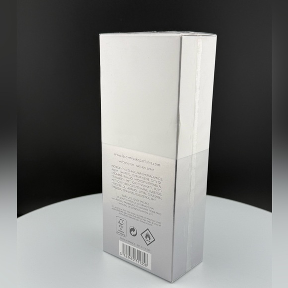 Issey Miyake Men's L'Eau d'Issey Pour Homme Eau de Toilette Spray, 2.5 oz - Picture 4 of 11